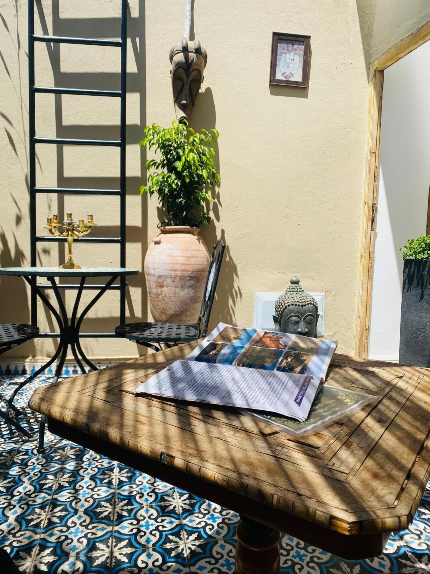 Dar L'artiste Apartment *
